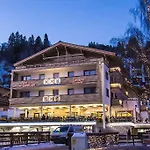 Am Reiterkogel Hotel