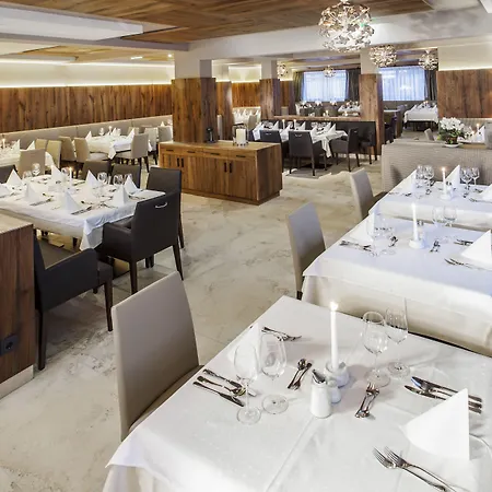 Otel Am Reiterkogel Saalbach-Hinterglemm