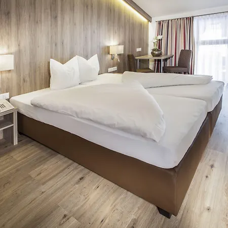 ام رايتيركوغيل فندق