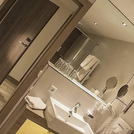 فندق ام رايتيركوغيل